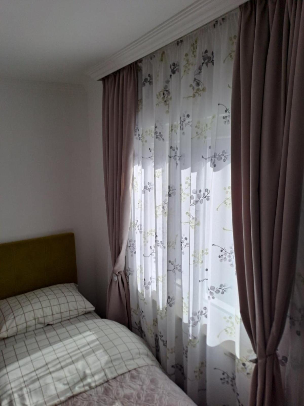 Apartmani Emily & Jully Nikšić 外观 照片